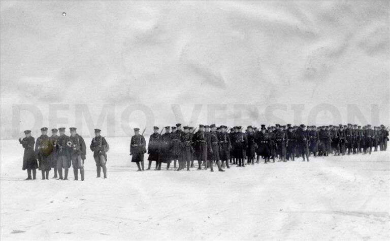 Mariniers op bevroren Plas 1929