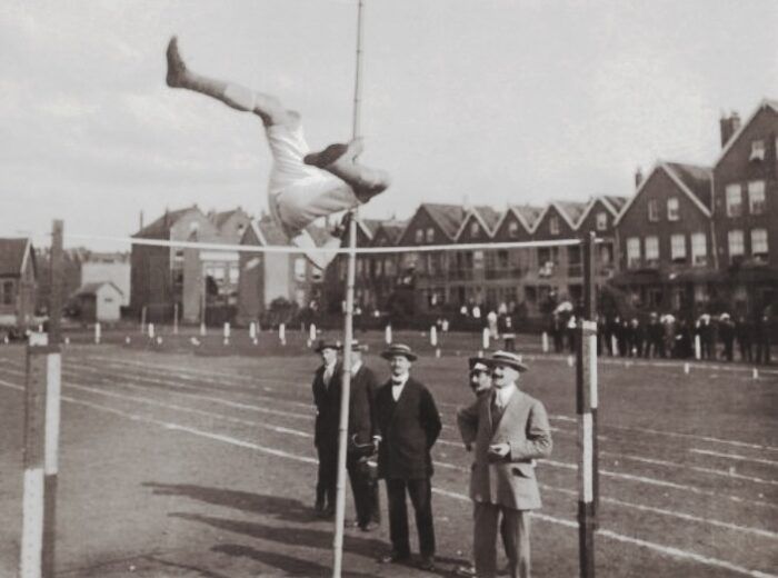 Schuttersveld 1912 Hoogspringen